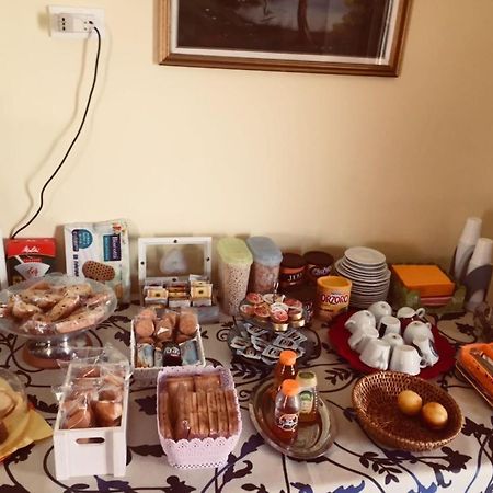 B&B Santa Lucia Silvi Paese ภายนอก รูปภาพ