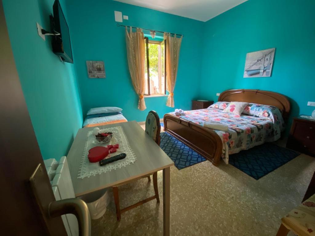 B&B Santa Lucia Silvi Paese ภายนอก รูปภาพ