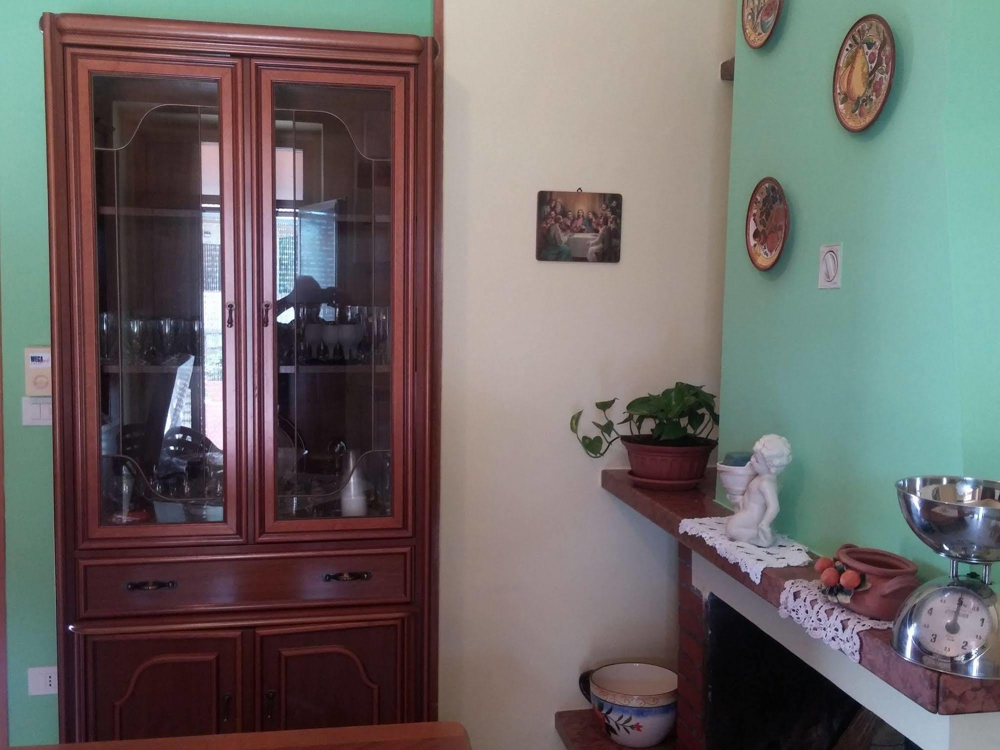 B&B Santa Lucia Silvi Paese ภายนอก รูปภาพ